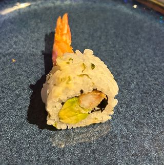 135.Ebi roll Langostino (8 uds.)