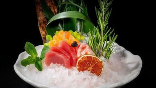 118. Sashimi misto