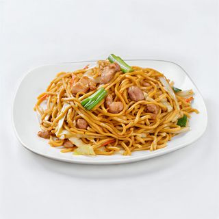 47. Spaghetti di soia saltati con pollo