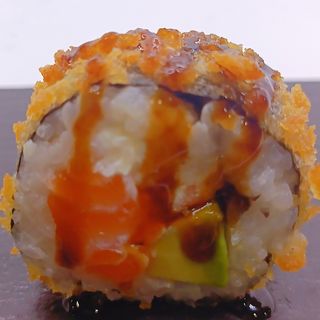 51. Hot Salmón  (8 Pza.)