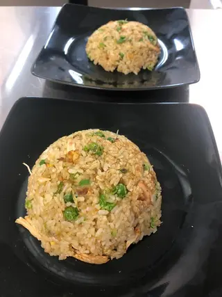 Sake yaki meshi