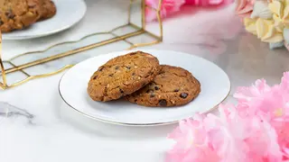 შოკოლადის და ნიგვზის ორცხობილა