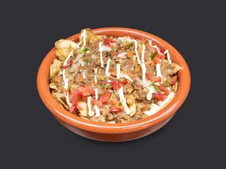 Carne Picada Con Tajadas