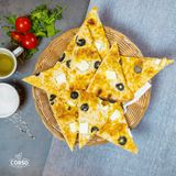 Focaccia cu feta si masline
