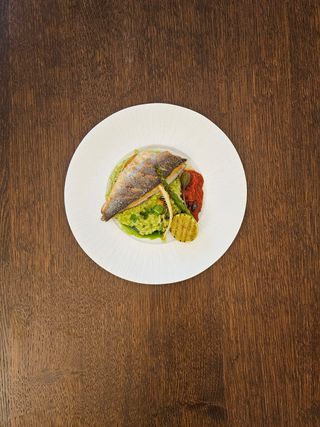 Lup de mare si risotto cu creveti si midii