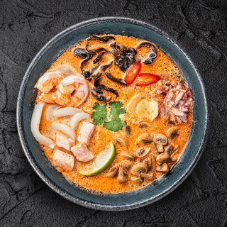Суп Том Ям з морепродуктами