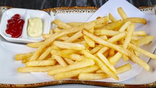 136. Patatine fritte *