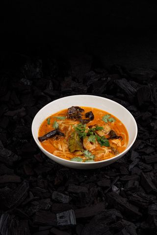 Tom Yum cu fructe de mare