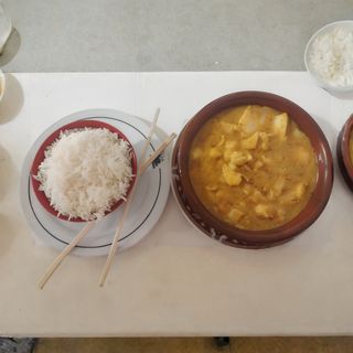 Pollo al curry malayo