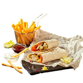 Durum solo carne con patatas y bebida