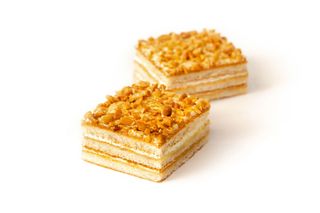 Prăjitură cu arahide și gust de vanilie