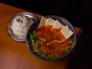 Суп Кім Чі Таге