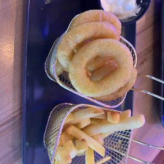 Pohovani kolutići lignje