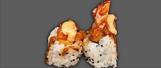 Salmão com camarão Roll