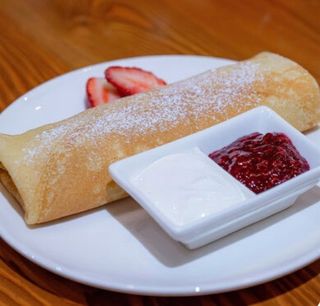 Блины с фруктовой начинкой