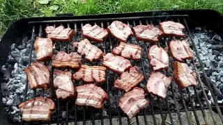 Slanina na žaru