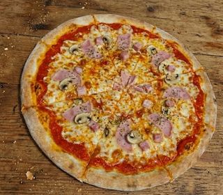 Pizza Regina