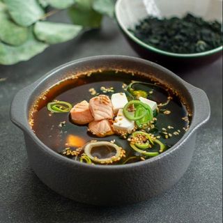 Սոյմանո ապուր սաղոմոնով