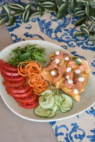 Salmon omlet