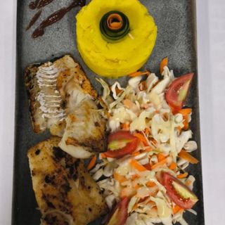 Тилапия филе с картофено пюре