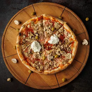 Don Specijal XL pizza