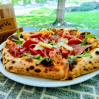 Пица Прошуто Крудо