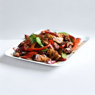 69. Пилешко с печен пипер (700г)