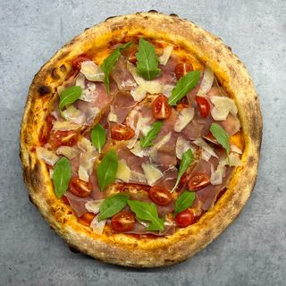 Піца з прошуто