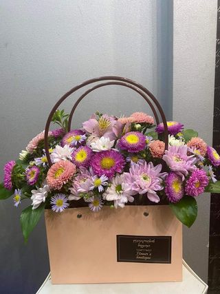 #22. შერეული კომპოზიცია ჩანთაში