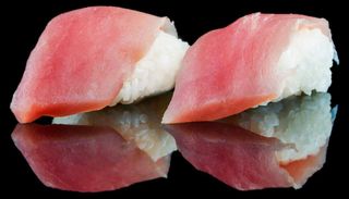 Нигири Тон (60 г / 2 броя)