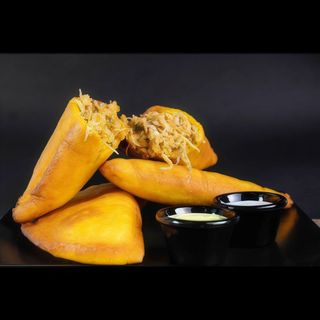 Empanada De Pollo