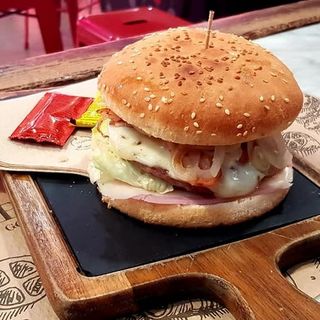 Hamburguesa Completa