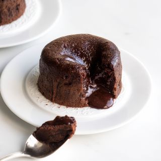 Fondant Au Chocolat Avec Une Boule De Glace