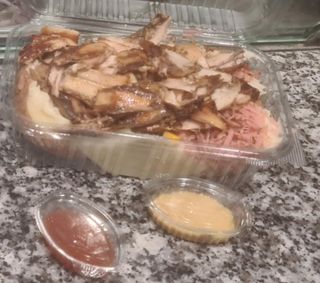 Kumpir Chawarma Poulet. Fromage Chawarma Poulet