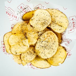 Chips con limone e pepe nero