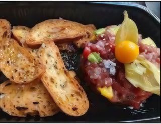 17. Tartar De Atún Bluefin