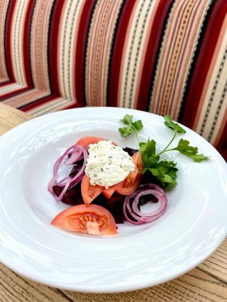 Салат Запечений бурячок з творогом (250г)