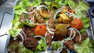 Haykakan Mini (Para 2 A 3 Personas Aprox.)