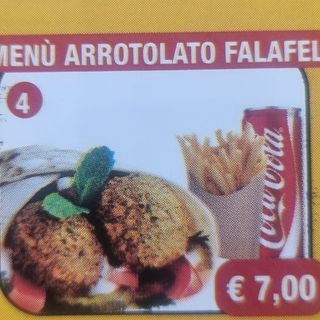 Menu arrotolato falafel