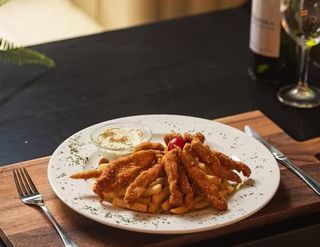 Pileći štapići u susamu