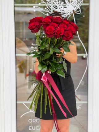 Trandafiri roșii - 21