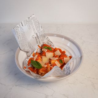 Gnocchetti pomodoro, grana e basilico