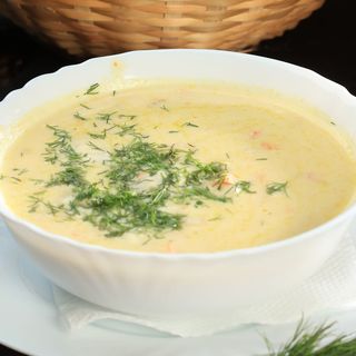 Ciorba de perisoare a la grec