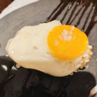 616. Nigiri De Huevo De Codorniz