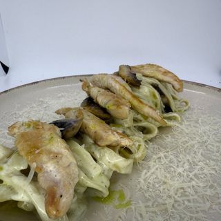 Фетучини Алфред 