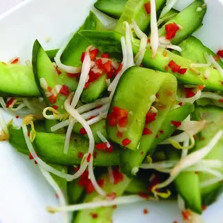 Salata de castraveti