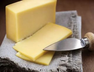 Кашкавал (100г)