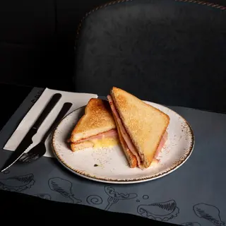 Sándwich Mixto