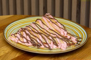 Palačinka Milka jagoda