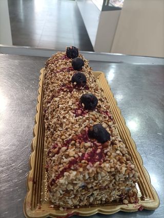 Torta gelato con croccante amarena